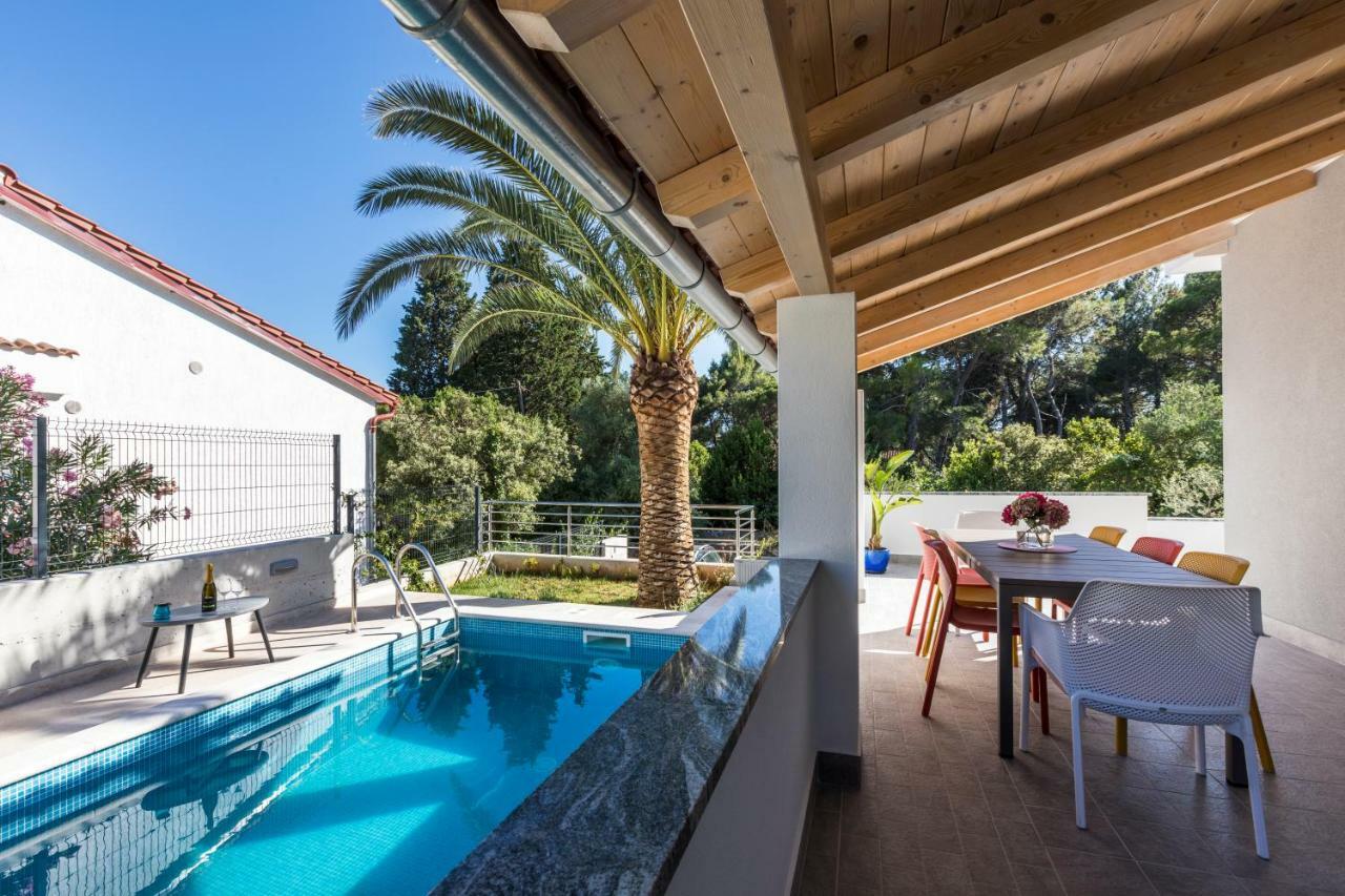 Villa Artaturi Mali Lošinj Exterior foto